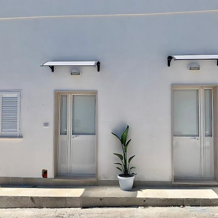 Le Margherite Holiday Home - Campomarino Di Maruggio, Zona Acquadolce Cirenaica Exterior foto